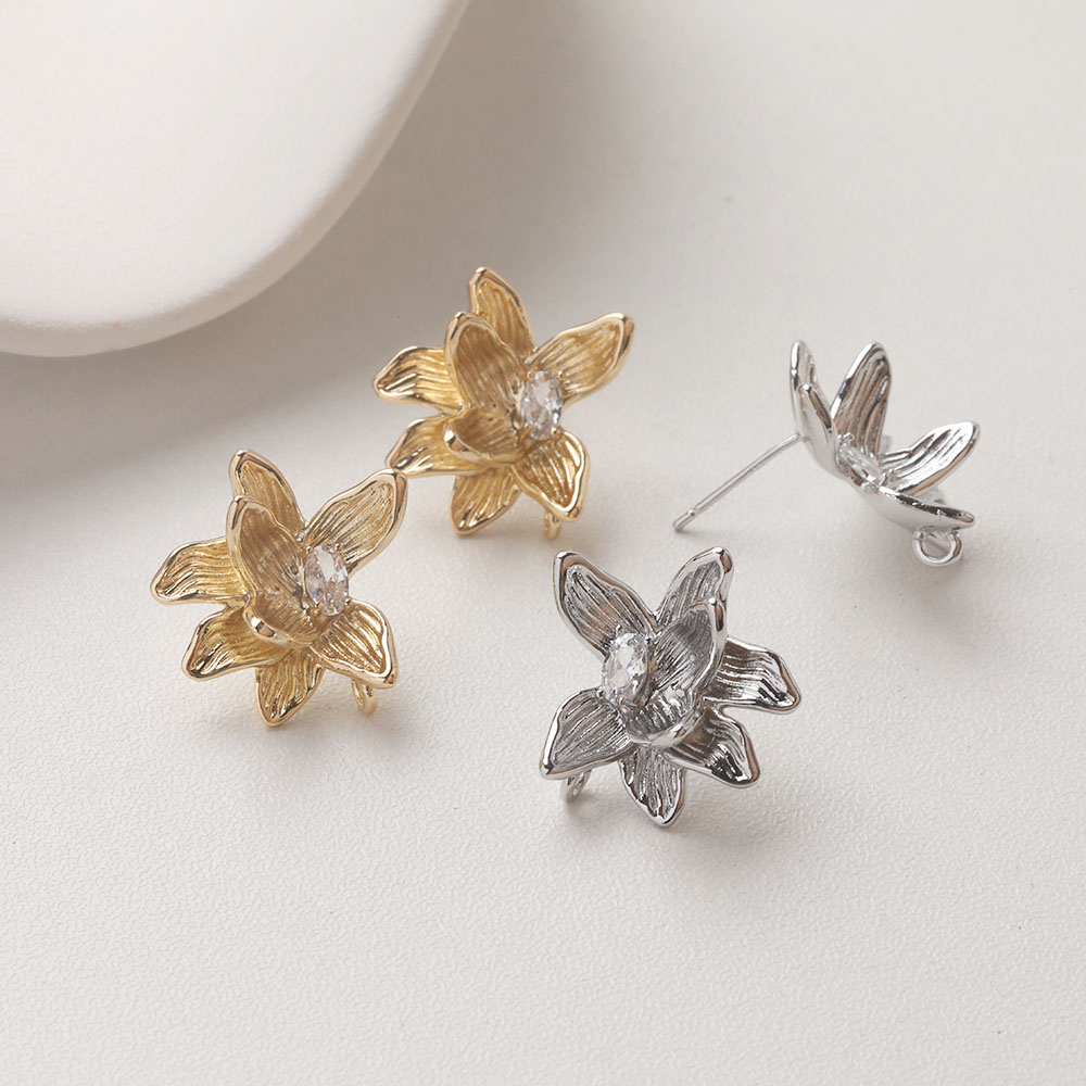Flower Supplies - 4 個可憐な花耳スタッドピアスジュエリー作成用品 DIY ハンドメイド真鍮 14 k