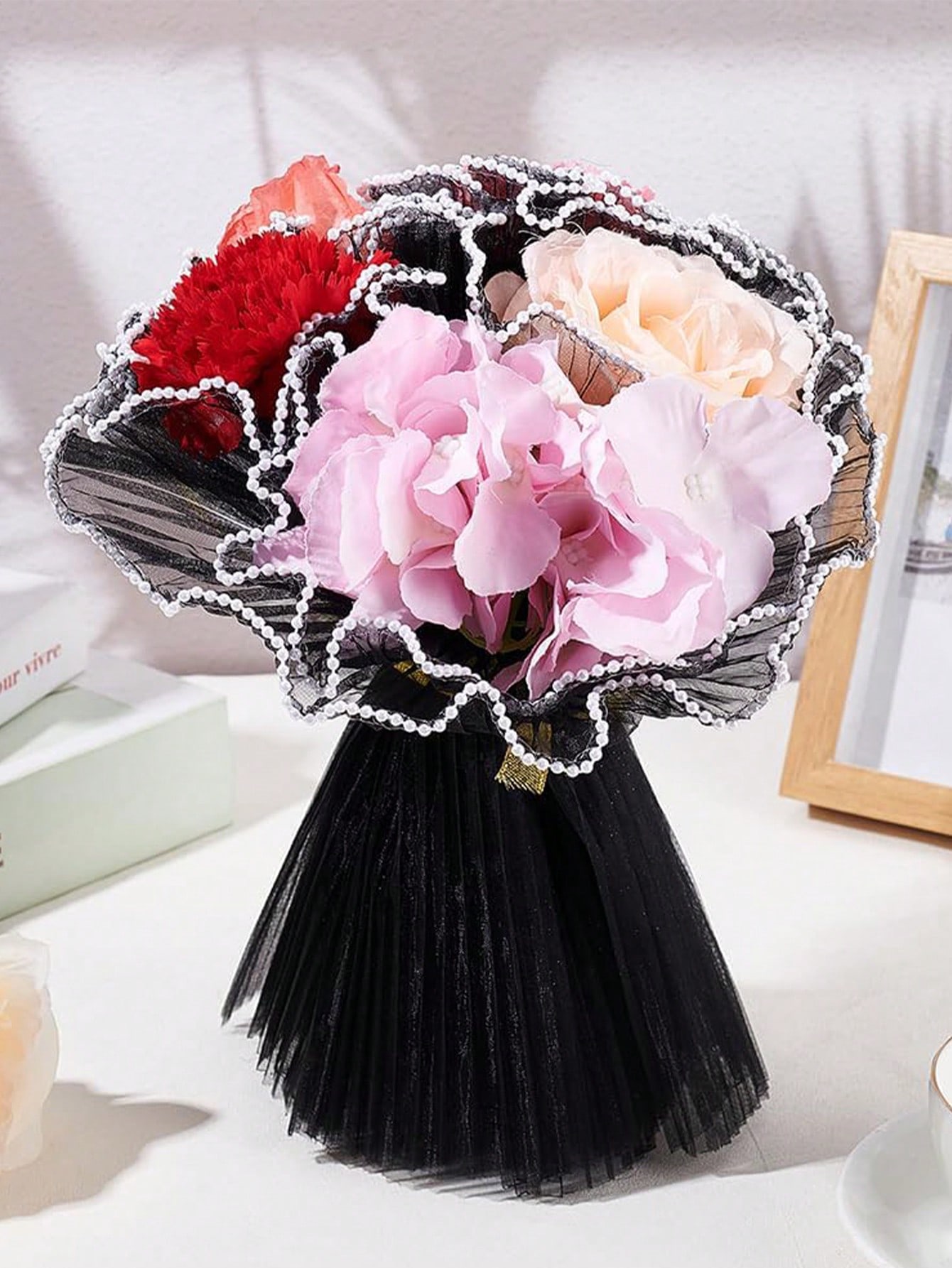 4ヤードフェイクパールエッジフラワーラッピングメッシュペーパ - Florist Supply Paper のレビューと価格