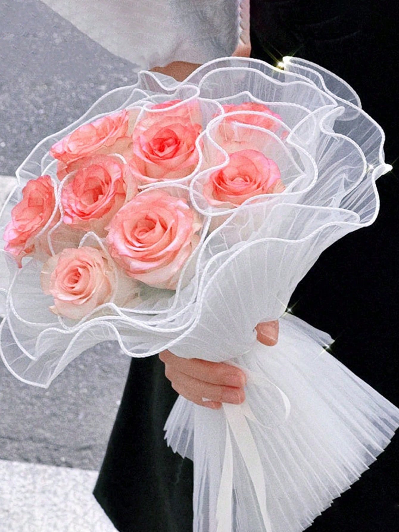 4ヤードフェイクパールエッジフラワーラッピングメッシュペーパ - Florist Supply Paper のレビューと価格